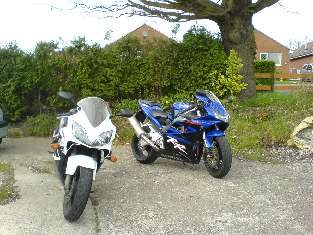 fireblade and 600