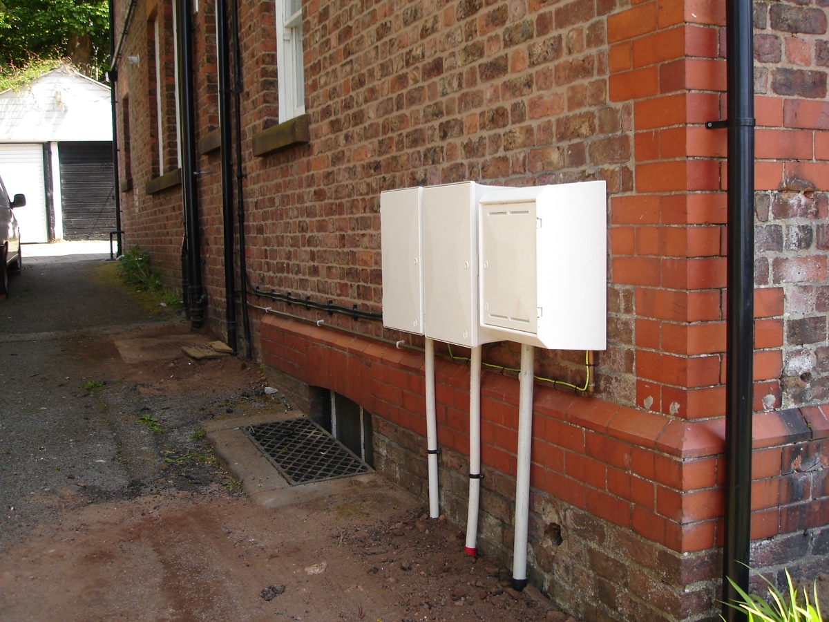 New site for gas and electric meters. Doesn't look pretty but its out of our way!