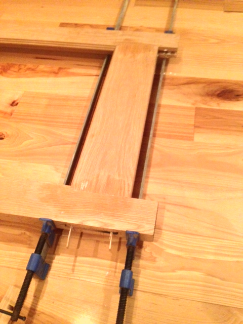 Clamped bottom rail 1.JPG