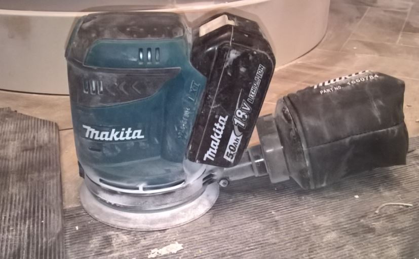 Makita DBO180  cordless sander 001_03.JPG