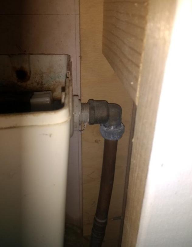 BadPlumbing1.jpg