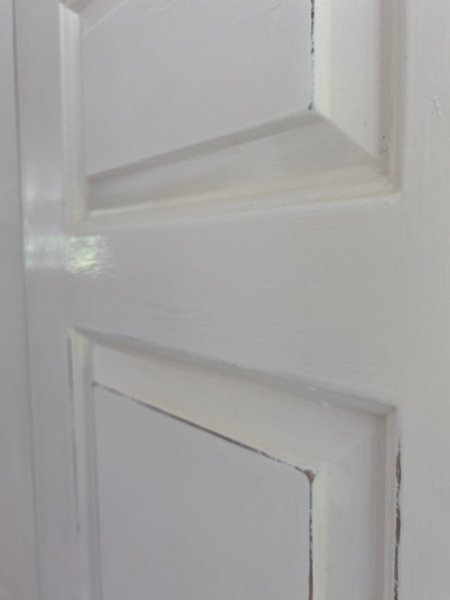 door glossy.jpg